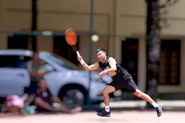 62 vận động viên thi đấu quần vợt kỷ niệm Ngày truyền thống lực lượng Công an nhân dân