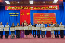  Chủ tịch UBND tỉnh Trương Hải Long: Pleiku cần thực hiện tốt công tác bồi thường, hỗ trợ, tái định cư 