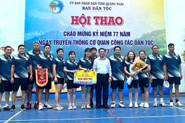 Gia Lai giành HC bạc bóng chuyền tại Hội thao truyền thống cơ quan làm công tác dân tộc