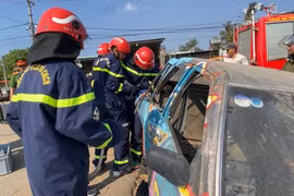 Diễn tập cứu nạn cứu hộ tai nạn giao thông trên quốc lộ 25