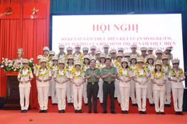 Công an tỉnh Gia Lai tuyên dương 34 cá nhân tiêu biểu làm theo lời Bác