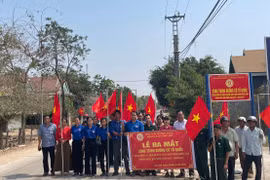 Ra mắt công trình “Đường cờ Tổ quốc” tại xã Chư Mố