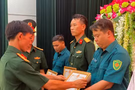 Kbang và Ia Grai khen thưởng 77 tập thể, cá nhân trong công tác tuyển quân 2024