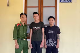 Đak Pơ: Tạm giữ 2 đối tượng mua bán trái phép chất ma túy