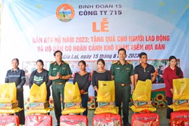 Công ty 715: Thêm 33 cặp gia đình tham gia gắn kết hộ