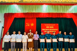 Ia Grai khen thưởng 41 tập thể, cá nhân trong công tác tuyển quân