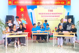 250 trẻ em có hoàn cảnh đặc biệt tìm hiểu về bình đẳng giới