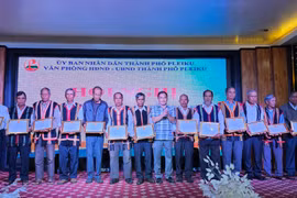 Pleiku biểu dương 37 người có uy tín tiêu biểu trong đồng bào dân tộc thiểu số