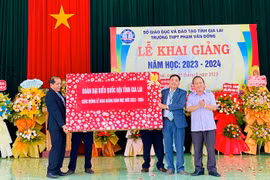 Gia Lai nô nức ngày hội khai trường