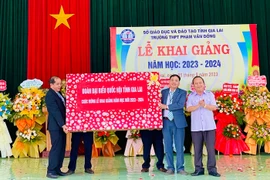 Gia Lai nô nức ngày hội khai trường