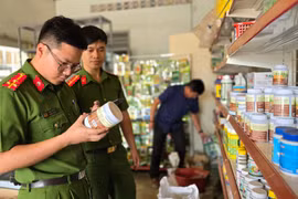 Pleiku: Xử phạt 6 cơ sở sản xuất, kinh doanh vật tư nông nghiệp