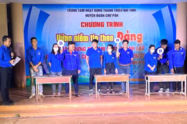 200 đoàn viên, thanh niên xã Ia Phí tuyên truyền “Vững niềm tin theo Đảng”