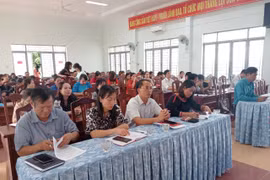 Krông Pa bàn giải pháp hỗ trợ phụ nữ thoát nghèo bền vững