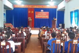 Chư Sê có 45 học viên tham gia lớp bồi dưỡng nhận thức về Đảng