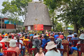 Phát động phong trào Toàn dân bảo vệ an ninh Tổ quốc tại làng Ốp