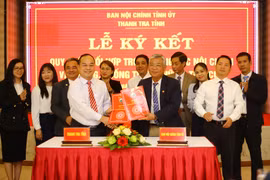 Ban Nội chính Tỉnh ủy và Thanh tra tỉnh Gia Lai ký kết quy chế phòng-chống tham nhũng, tiêu cực