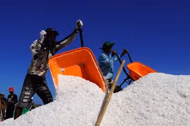 Mãi mặn mòi muối Ba Thắc