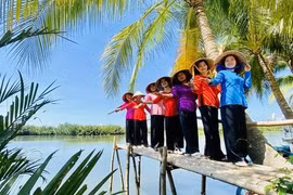 Hai tiếng thiêng liêng quê mình Quảng Ngãi.