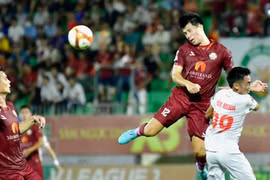 V-League: CLB Hải Phòng tiếc hùi hụi khi 'cầm vàng lại để vàng rơi'