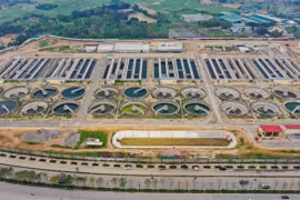 Hồi sinh những dòng sông chết ở Thủ đô - Bài 3: Tận thấy nhà máy xử lý nước thải Yên Xá