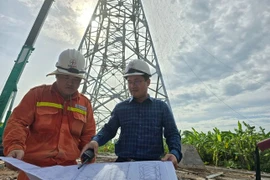 Trên đại công trường 500kV mạch 3 - bài 9: Cha và con chung một công trường