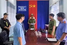 Khởi tố vụ án nhận hối lộ tại Trung tâm đăng kiểm 76-01S