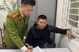 Quảng Ninh: Tạm giữ nghi phạm trộm gương 21 xe ô tô gây hoang mang dư luận