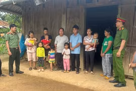 Bị xúi giục, bán nhà cửa ra nước ngoài hưởng cuộc sống 'sung sướng'