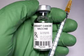 Các nhà nghiên cứu Nga đang hoàn tất thử nghiệm vắc xin chống ung thư