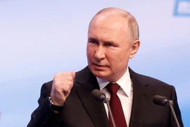 Tổng thống Nga Vladimir Putin tuyên thệ nhậm chức bất chấp sự phản đối của Ukraine