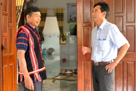 Ông Siu Djap: Trưởng thôn “2 giỏi”