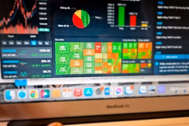 Vì sao cổ phiếu ngân hàng miệt mài tăng giá?