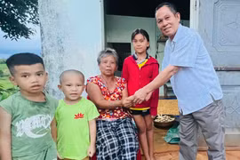 Người cao tuổi tích cực tham gia xây dựng hệ thống chính trị ở cơ sở