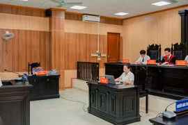 Nhận hối lộ 57 triệu đồng, cựu giám đốc trung tâm đăng kiểm lĩnh 36 tháng tù