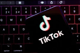 TikTok đối mặt với án phạt mới tại EU vì phần mềm độc hại cho trẻ em