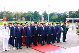 Lãnh đạo Đảng, Nhà nước viếng Chủ tịch Hồ Chí Minh nhân Ngày sinh của Người