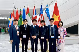 Việt Nam giành 3 huy chương Vàng và 1 huy chương Bạc Olympic Sinh học Quốc tế