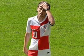 Thủng lưới phút đá bù, Croatia bị Albania cầm hòa