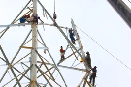 Trên đại công trường 500kV mạch 3 - bài 5: Những câu chuyện cảm động