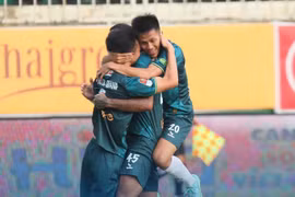 Kết quả V.League: HAGL bị đội cuối bảng cầm hòa 