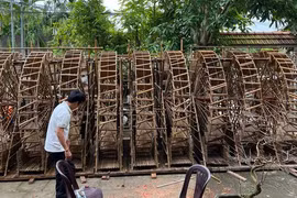 Độc đáo mô hình bờ xe nước 9 bánh ở lễ hội 'Sắc quê Quảng Ngãi'