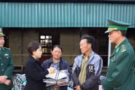 Đi đến nơi 'con chim bay bạc đầu chưa tới'