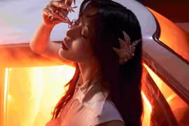 Cô gái Hàn Quốc Han Sara rời bỏ Đông Nhi