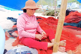 Những làng chài bên biển