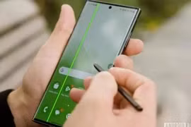 Nhiều điện thoại Samsung bị lỗi sọc xanh màn hình sau khi cập nhật