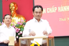 Bộ Chính trị đồng ý giới thiệu, ông Trịnh Việt Hùng được bầu làm Bí thư Thái Nguyên