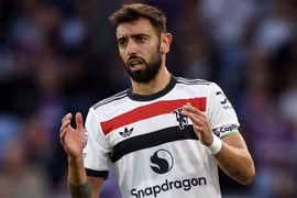 Kết quả Ngoại Hạng Anh: Thủ môn đua nhau trổ tài, Man Utd hòa Crystal Palace