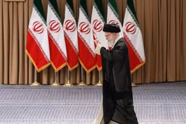 Cuộc tấn công 'xuyên' S-300 của Israel khiến Iran chùn tay trả đũa?