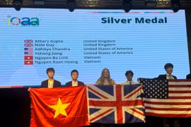 Cả 5 học sinh Việt Nam dự thi Olympic Thiên văn và Vật lý thiên văn quốc tế đều giành huy chương