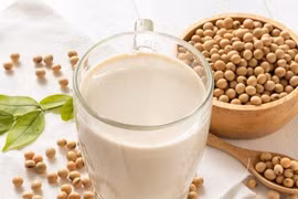Sai lầm khi uống sữa đậu nành có thể gây ngộ độc, thậm chí 'rước bệnh vào thân'